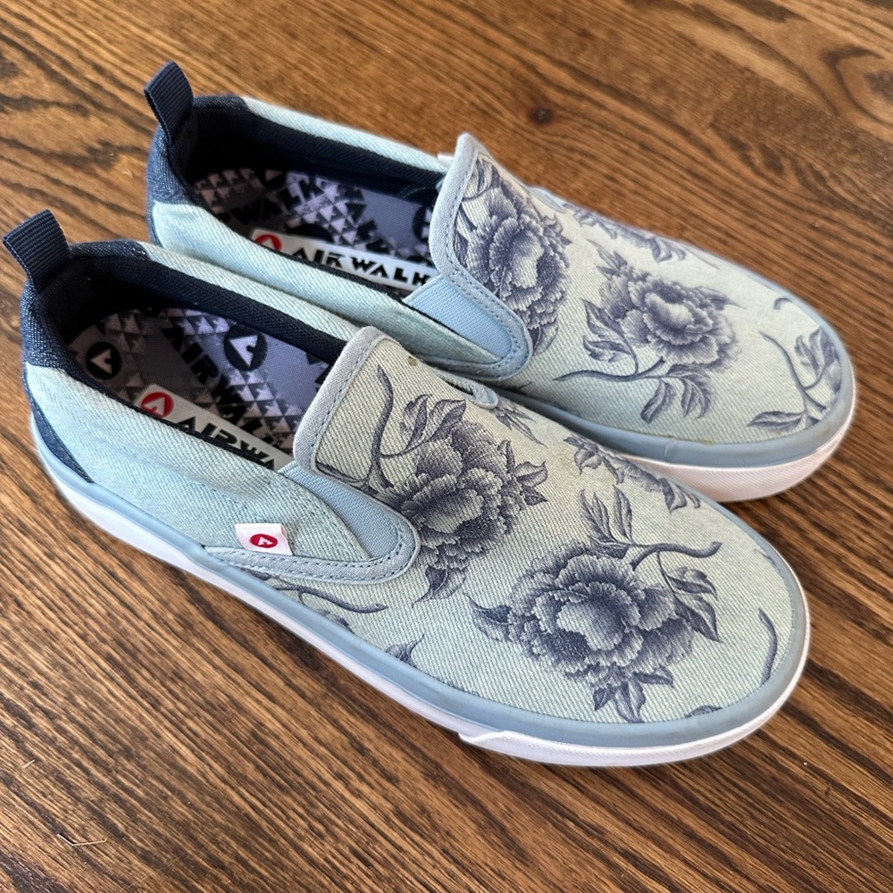 Airwalk Kids Floral Slip-On Sneakers - Light Blue and Gray